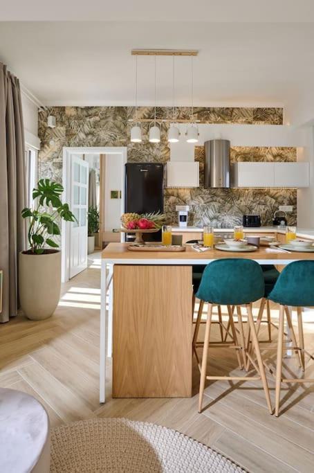 Kaizen Chania - New Central Apartment Just 350M Away With Private Jacuzzi And Free Parking! Kültér fotó