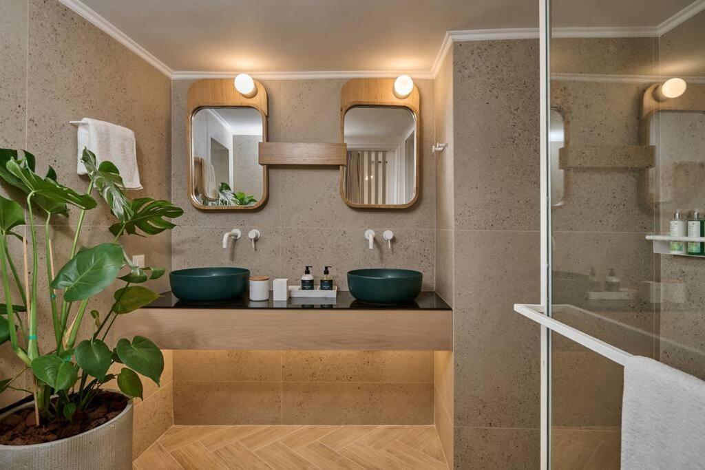 Kaizen Chania - New Central Apartment Just 350M Away With Private Jacuzzi And Free Parking! Kültér fotó