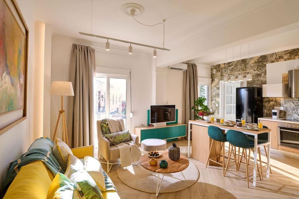 Kaizen Chania - New Central Apartment Just 350M Away With Private Jacuzzi And Free Parking! Kültér fotó