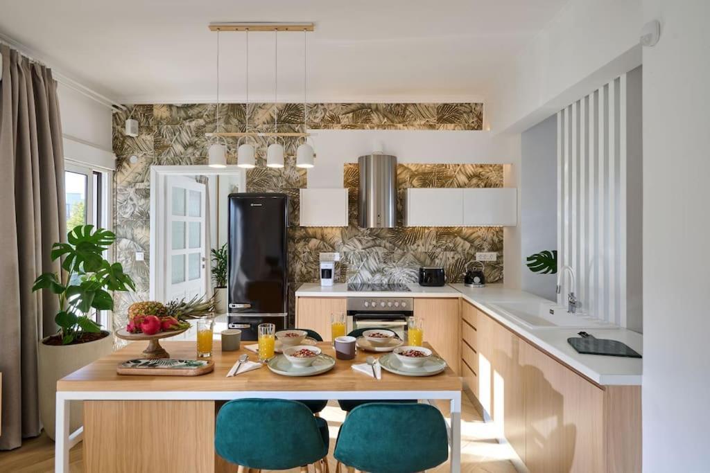 Kaizen Chania - New Central Apartment Just 350M Away With Private Jacuzzi And Free Parking! Kültér fotó