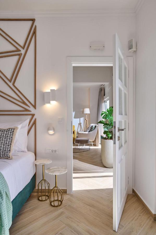 Kaizen Chania - New Central Apartment Just 350M Away With Private Jacuzzi And Free Parking! Kültér fotó