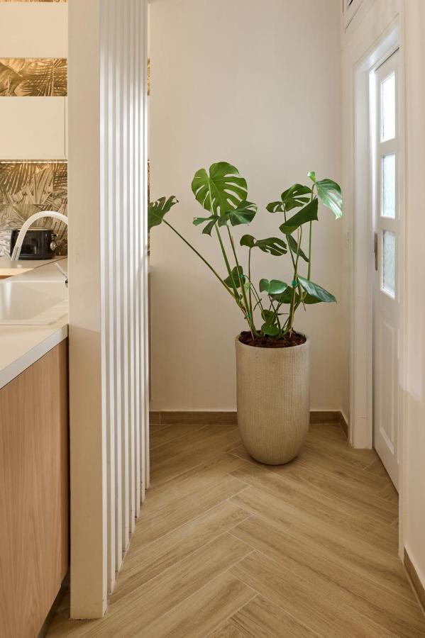 Kaizen Chania - New Central Apartment Just 350M Away With Private Jacuzzi And Free Parking! Kültér fotó